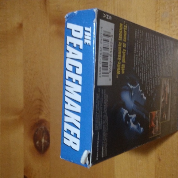 The peace maker action thriller VHS tape - Picture 4 of 7